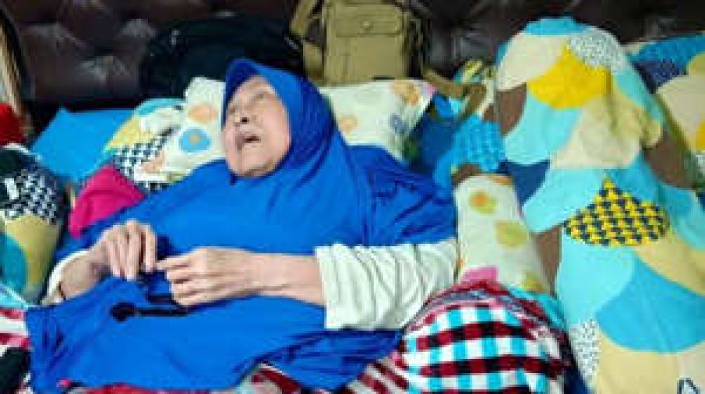 Innalilahiwainnailaihirojiun!! Kabar Duka Dari Artis Senior Indonesia, Mak Nyak Si Doel Anak Sekolahan Meninggal Dunia