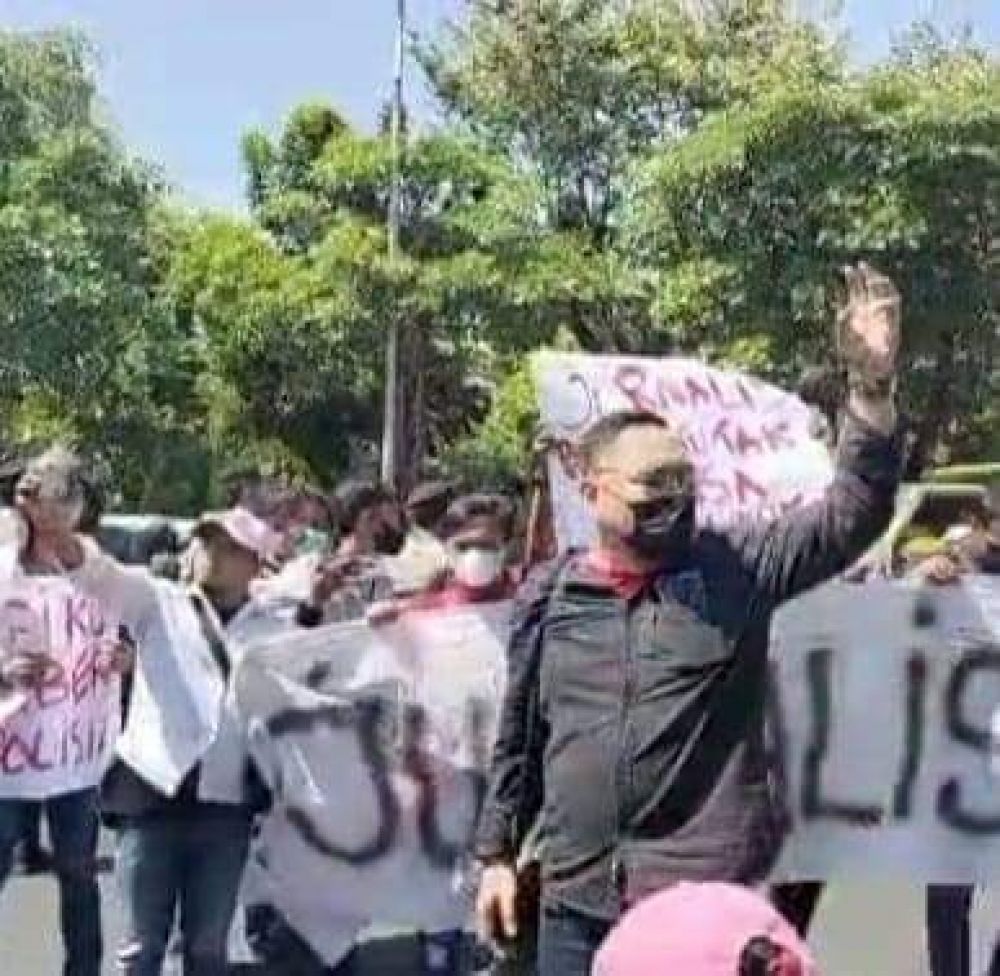 Etho Minta Komisaris BUMN Yang Gabung Tim Pemenang Capres Mundur, KRM : Seharusnya Kepala Daerah Juga Ikuti Dengan Komisaris Di BUMD Nya