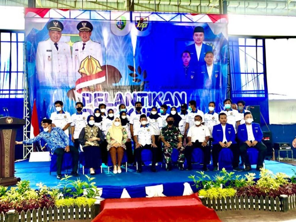 Wabup Sampang Abdullah Hidayat, Lantik DPK KNPI Se-Kabupaten Sampang Periode 2021-2024
