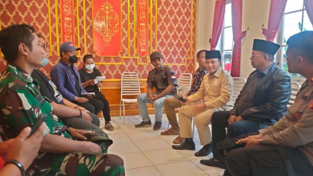 Akses Jalan Keluar Masuk Ditutup Secara Sepihak, Warga 'Geruduk' Lafest Sidoarjo