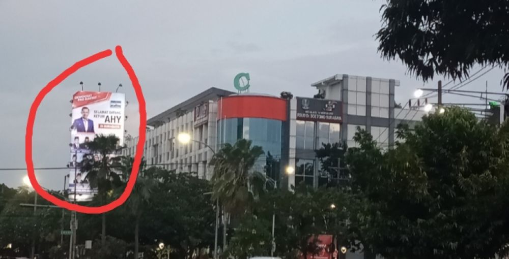 Gambar Partai Demokrat Sempat Tayang Di Billboard Area RSUD Dr Soetomo, Begini Reaksi Publik...