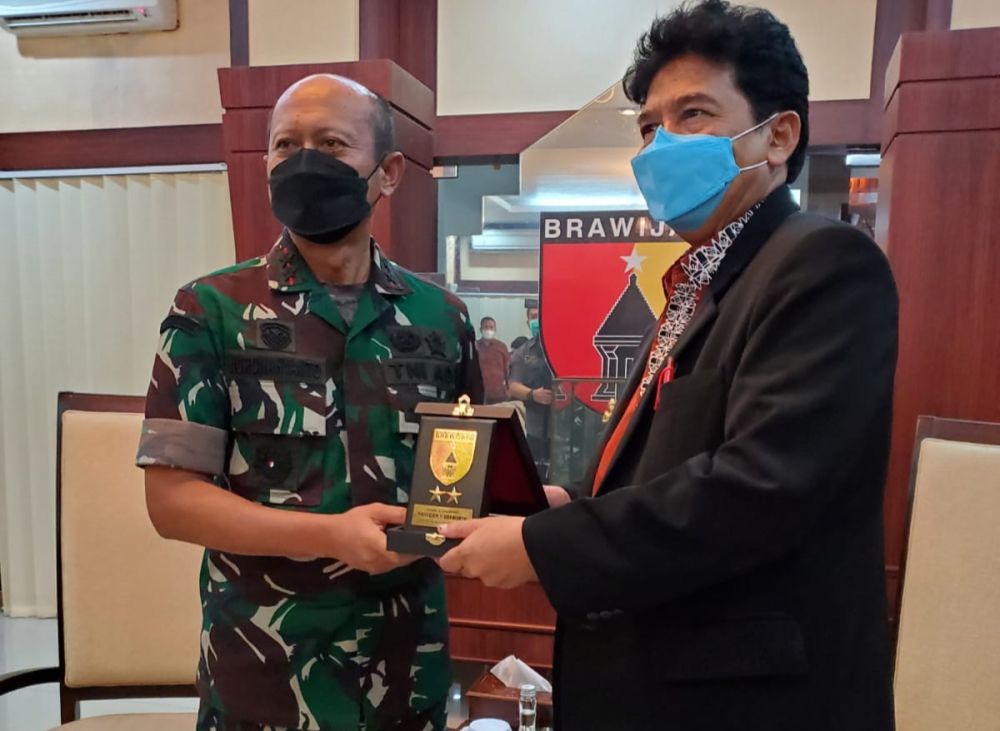 Kepala BPIP Berdialog Dengan Pangdam V Brawijaya Bahas Sosialisasi Salam Pancasila
