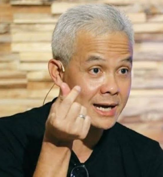 Ganjar Dibuang, Ganjar Disayang
