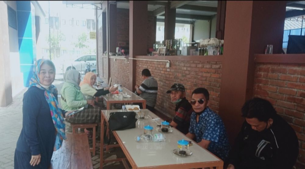 Arsip Pemilik Warung Bibis Korban Penggusuran Diduga Hilang, Kelurahan Tambak Kemerakan Bakal Diseret Ke Jalur Hukum