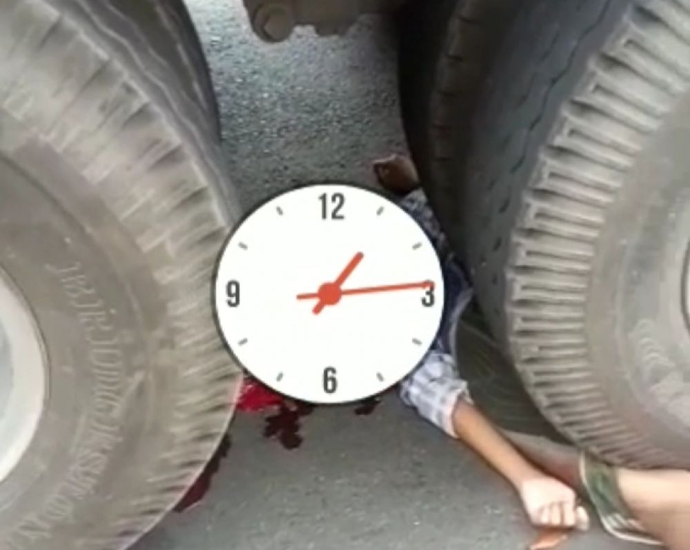 Innalilahi, Seorang Santri Tewas Terlindas Truck Pengangkut BBM Di Jalan Kenjeran Surabaya