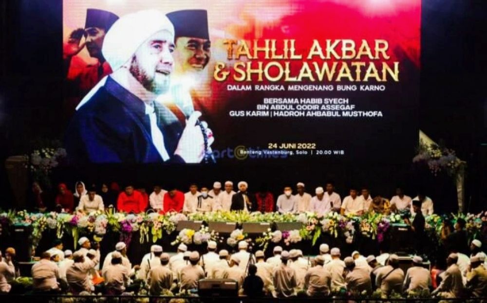 Tahlil Akbar Dan Sholawatan Dalam Rangkaian Bulan Bung Karno, Habib Syech Lantunkan Lir Ilir Yang Dikhususkan Untuk Ganjar
