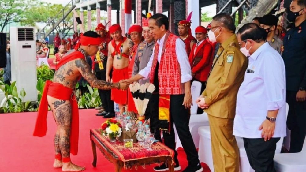 Panglima Merah Dayak Jilah Minta Jalur Khusus Daftar TNI/Polri, Jokowi Langsung Beri Perintah Kapolri