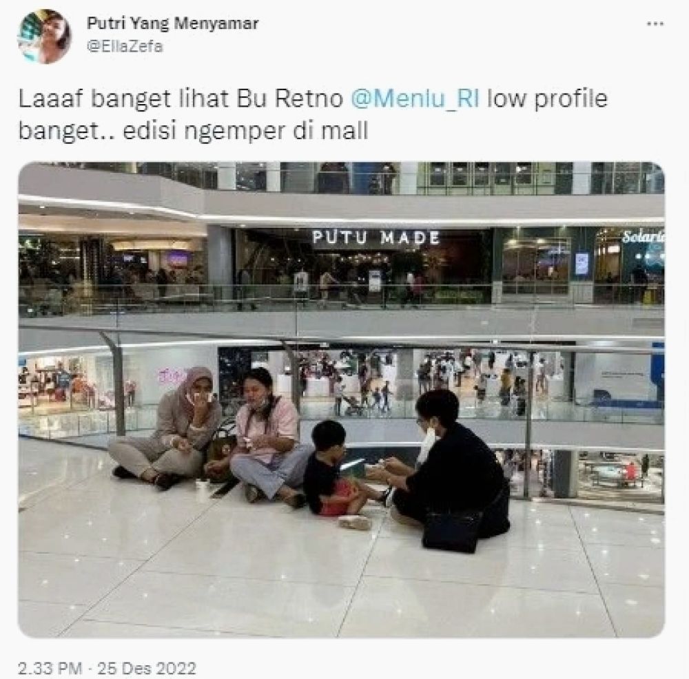 Potret Menlu Retno Marsudi Duduk Melantai Di Mall Jadi Sorotan, Netizen Ramai Beri Tanggapan