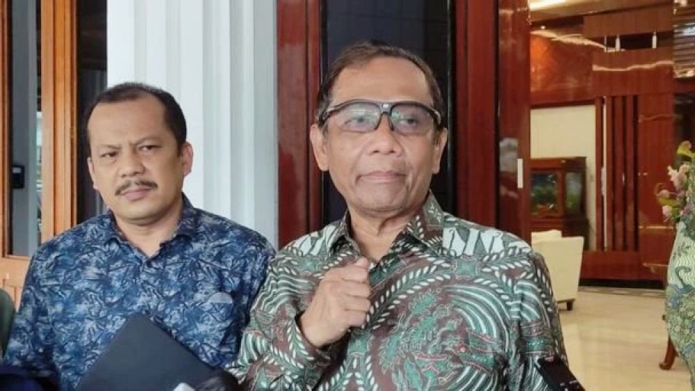 Ogah Terima Tantangan Debat Terbuka Dengan Rizal Ramli, Mahfud MD : Nggak..Untuk Apa? 