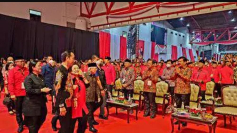 Berpakaian Serba Merah, Sejumlah Menteri Hadiri Perayaan HUT PDIP Ke-50