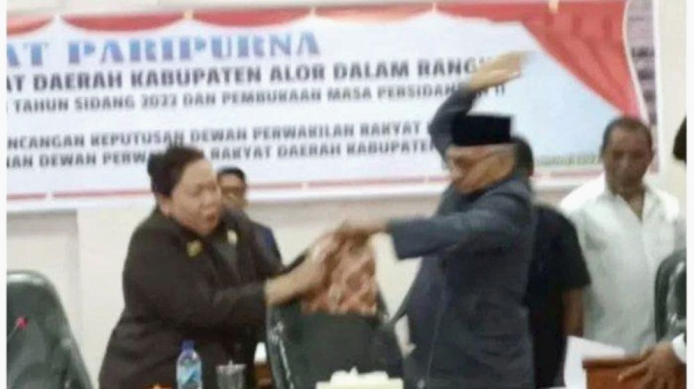Pukul Ketua DPRD, Wakil Ketua DPRD Ini Ditetapkan Sebagai Tersangka, Berikut Kronologi Kasus