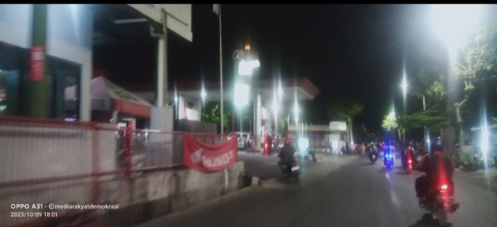 Dikonfirmasi Terkait SPBU Indrakila Surabaya, Oknum Kabid DPRKPCKTR Blokir Nomor Wartawan