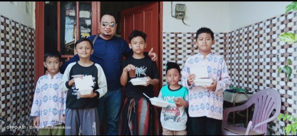 Jum'at Legi Berkah Berbagi Dengan Kelompok Kurang Beruntung Dan Yatim/Piatu
