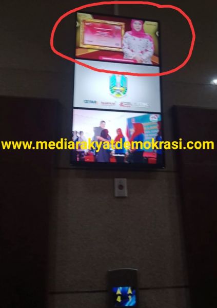 Pemutaran Vidio Ex Gubernur Jatim Di Gedung Masuk Biro Dikonfirmasikan Ke Sekdaprov Jatim, Apa Tujuannya?