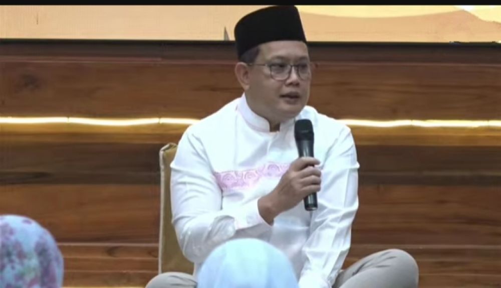 Gelar Acara Peringatan Isra' Mi'raj Nabi Muhammad SAW, Pj Gubernur Jatim Adhy Karyono Ajak Ambil Hikmah Peristiwa