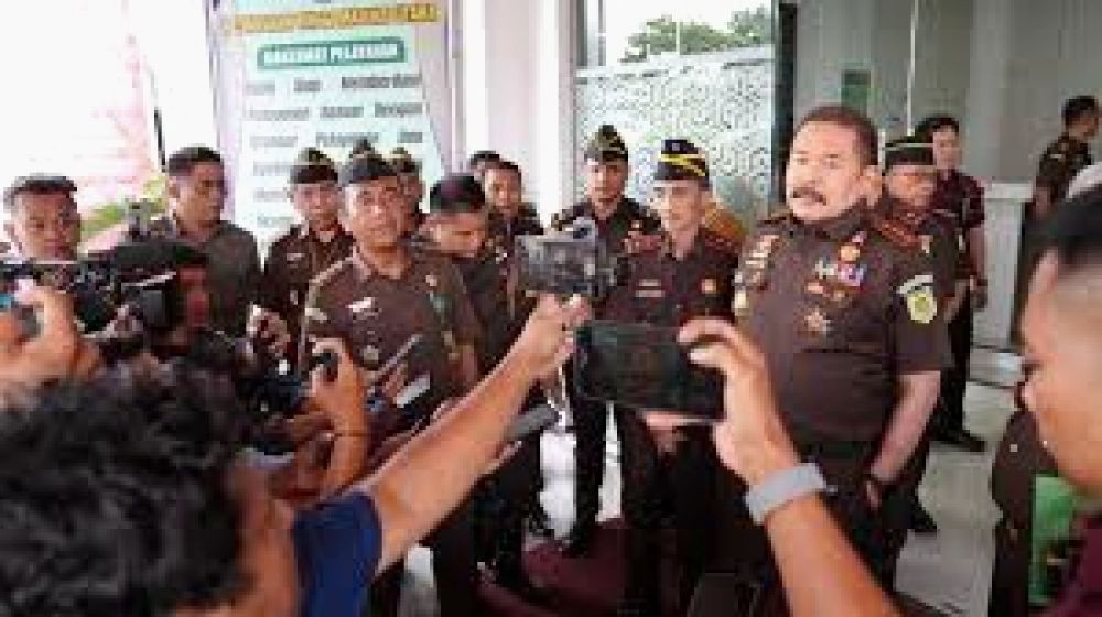 Ultimatum Jaksa Agung Kepada Jaksa Daerah Dalam Penanganan Kasus Korupsi : Lemot, Copot!