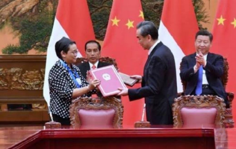Utang Indonesia Ke China Menyusut, Duit Dari Mana Buat Bayar?