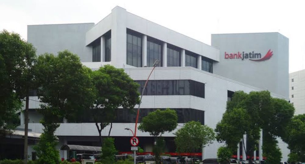 Rapor Merah Bank Jatim! Terdakwa Korupsi Masih Digaji Hingga Gunakan Data Pelamar Kerja Untuk Pengajuan Kredit Fiktif?