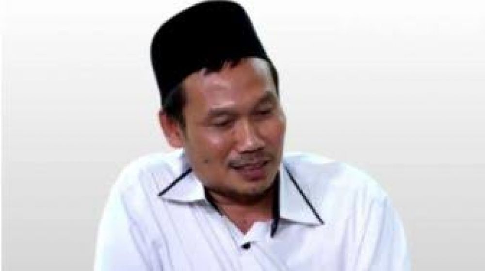 Pasangan Kumpul Kebo, Kata Gus Baha Cepat Lakukan Ini Jika Tak Ingin Rezekimu Seret