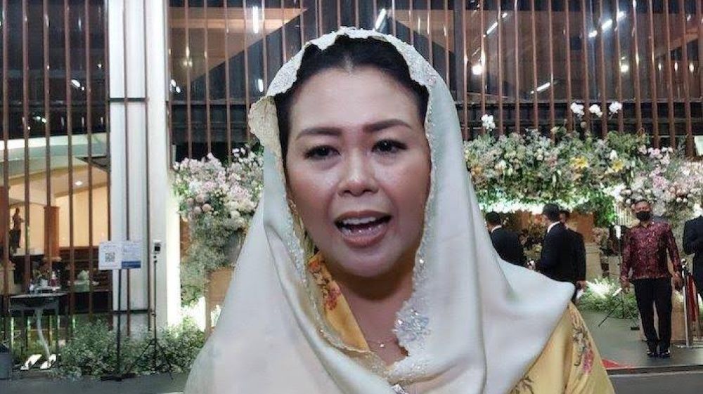 Canda Yenny Wahid Saat Satu Lokasi Dengan Cak Imin Di Nikahan Anaknya Anis : Beda Jalurnya