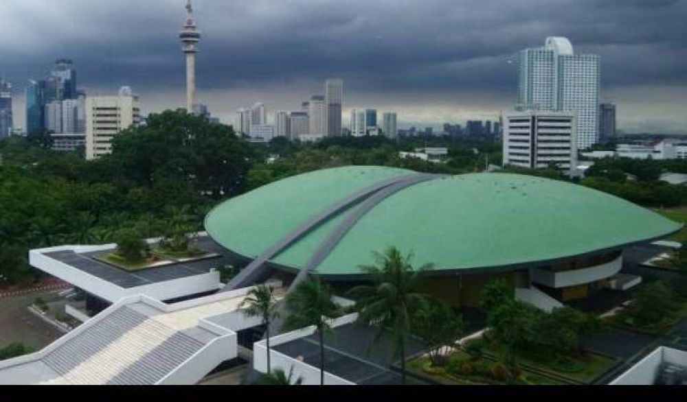 Kasus Penimbunan Beras Bansos Di Depok, DPR Desak Kemensos Jelaskan Ke Publik