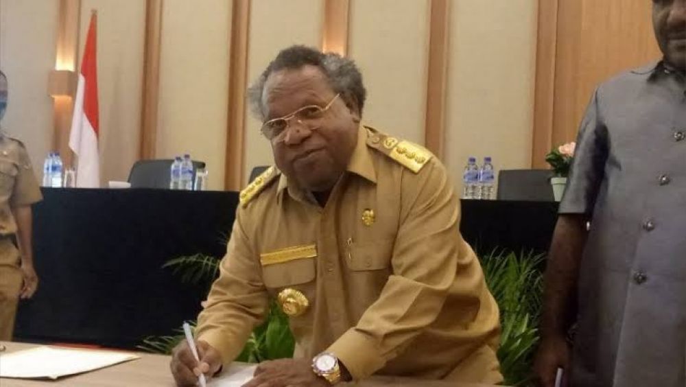 Breakingnews!! Bupati Mimika Dilaporkan Ditangkap KPK Saat Sedang Di Sebuah Hotel