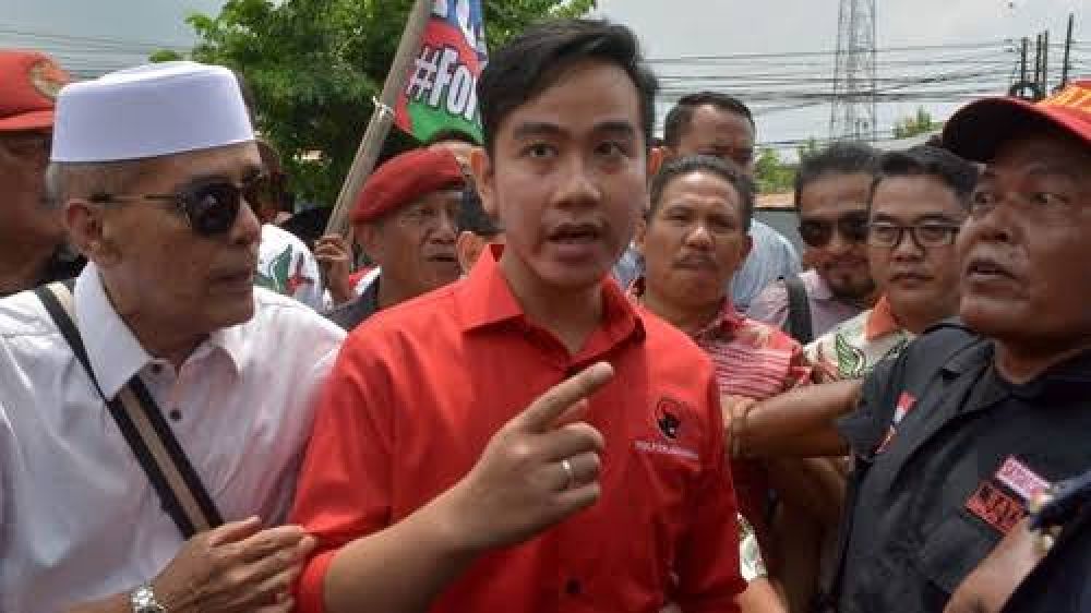 Dilaporkan Amien Rais Cs, Gibran : Iya Silakan Dilaporkan, Saya Juga Tidak Lari Kemana'