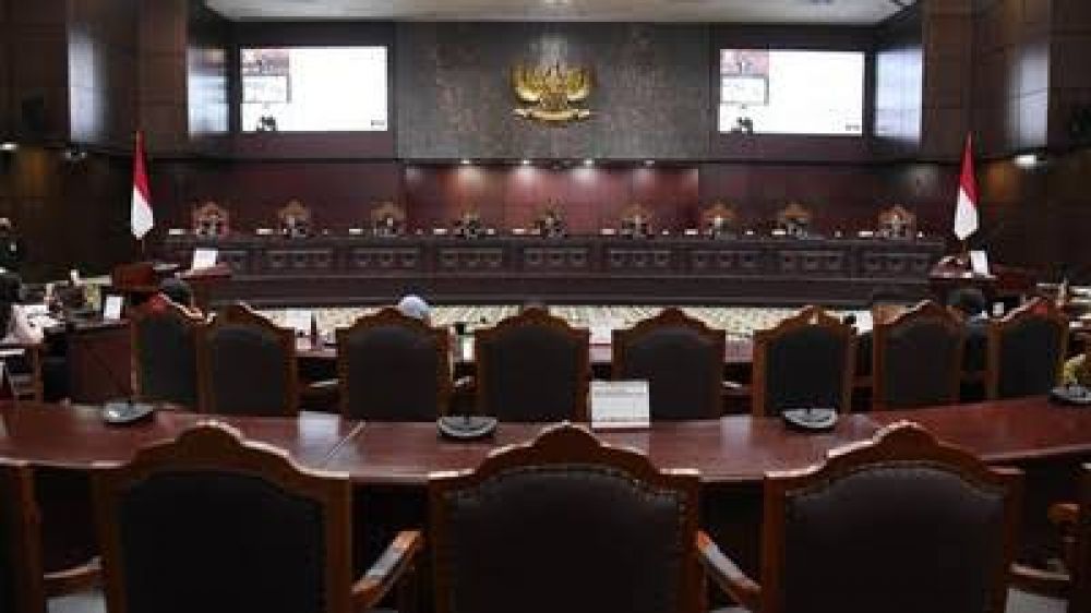 Daftar 5 Nama Hakim Yang Kabulkan Syarat Pejabat Kepala Daerah Hasil Pemilu Meski Dibawah 40Tahun Bisa Daftar Capres-Cawapres