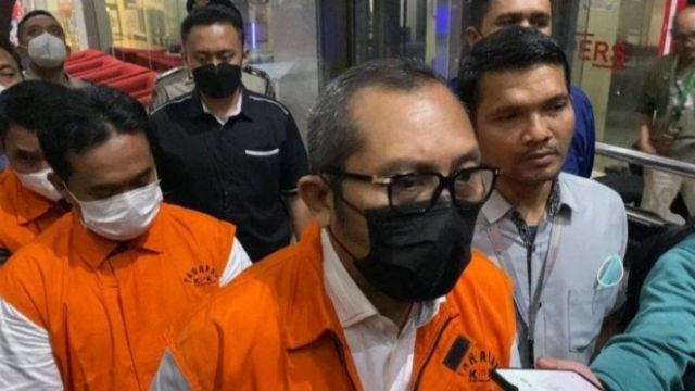 Ditetapkan Tersangka Karena Suap Dana Hibah, Sahat Wakil Ketua DPRD Jatim Minta Maaf Dan Merasa Menyesal