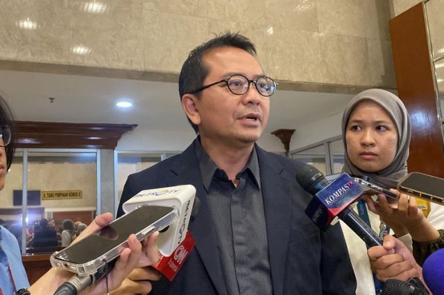 PKB Buka Peluang Duetkan KH Marzuki Mustamar-Risma Untuk Lawan Khofifah-Emil Di Pilgub Jatim