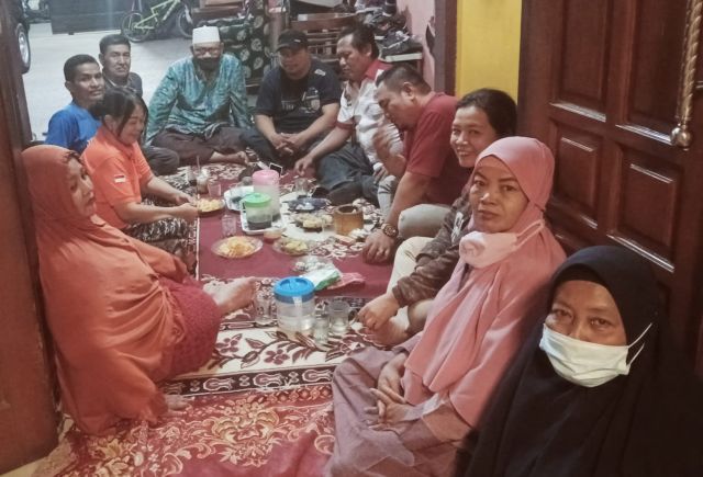 Laporannya Belum Ada Kejelasan, Pemilik Warung Bibis Bunder Tambak Kemerakan Krian Yang Digusur Bakal Datangi Polda Jatim