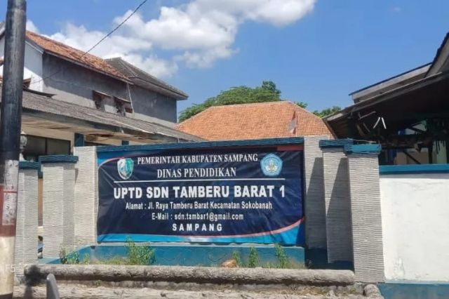 Diduga Sunat Gaji GTT, Kepsek SDN Tamberu Barat 1 Sampang Di Polisikan, Berikut Kronologinya...
