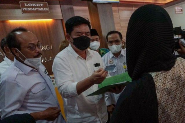 Blusukan Di Kantah BPN Surabaya, Hadi Tjahjanto Janji Gandeng Polda Dan Kejati Jatim Berantas Mafia Tanah