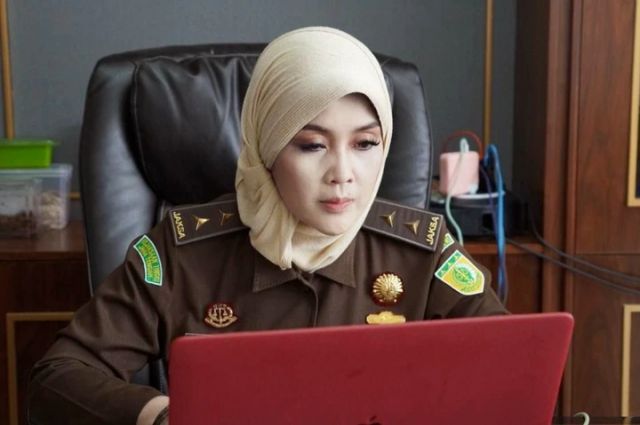 Terkait Kasus Pencabulan Anak Kyai Di Jombang, Mia Amiati Kajati Jatim Turut Angkat Bicara
