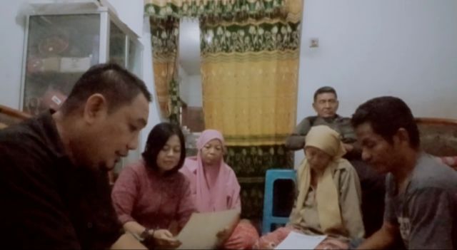Aneh!! Saat Warga Minta Salinan Surat Ke Lurah Tambak Kemerakan Dibilang Tak Ada, Tapi Buku Letter C Ada Di BAP Polisi