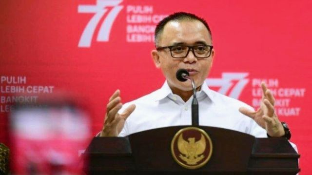 Astaga!!! Menpan-RB Ungkap Dana 500Triliun Habis Di Meja Dan Hotel Untuk Rapat', Padahal Bisa Untuk Kemiskinan