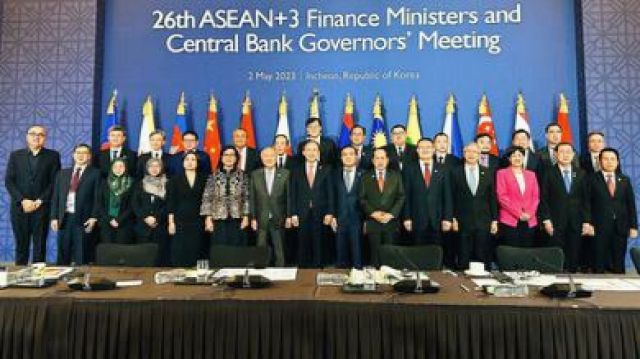 Selamat Tinggal Dollar AS, ASEAN+3 Sepakati Gunakan Mata Uang Lokal