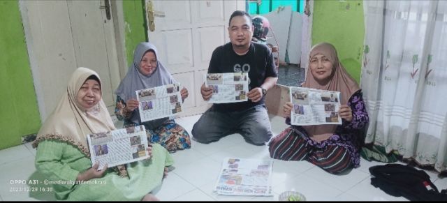 Turut Perjuangkan Cak Dar Caleg DPRD Jatim Dapil 1 Kota Surabaya No Urut 2 Dari Partai Hanura, Garad Dekati Emak' Muslimat RW 15 Putat Jaya