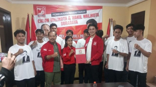 Ingin Wujudkan Surabaya Jadi Kota Lebih Modern, Advokat Muda Richard Handiwiyanto Daftar Bacawawali Melalui PSI