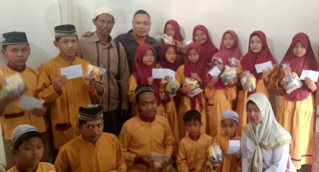 Bacaan Surah Al Insyirah Menggema 7X Dalam Giat Sosial MRD Grup Jum'at Legi Berkah