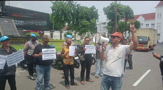 Soroti Belanja Barang Dan Jasa Pemerintah Di Disperindag Jatim, MAPEKKAT Bakal Lakukan Demo Di Kantor : Bila Perlu Di Kediaman Pak Kadis
