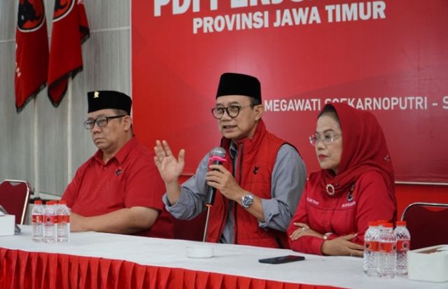 Breakingnews! Adi Sutarwijono Dicopot Dari Kursi Pimpinan DPC PDIP Surabaya