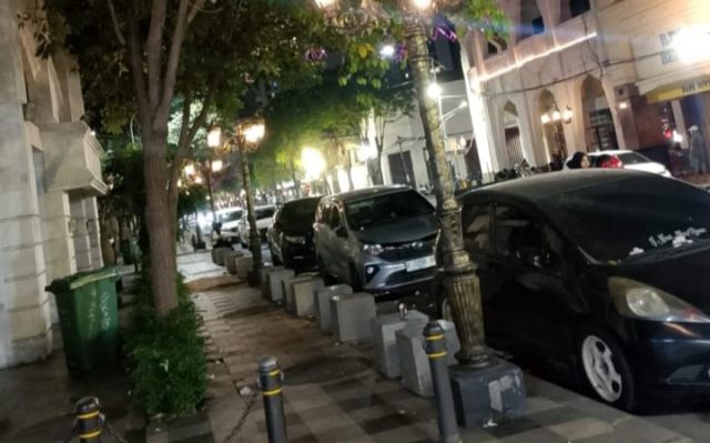 Penataan Parkir Di Jalan Tunjungan Surabaya Dikeluhkan, Pelaku Usaha Sepi Hingga Istirahatkan Karyawan 