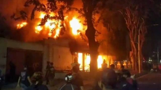 Pengadaan Acara Capai Ratusan Juta Bakesbangpol Jatim Dianggap Tak Sepadan Dengan Hasil Pengerusakan Saat Peristiwa Mencekam Pembakaran Grahadi?