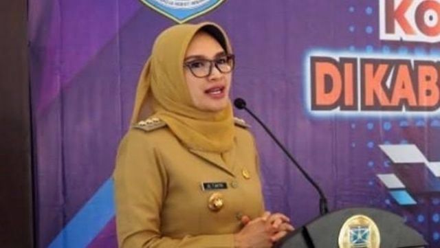 Bupati Probolinggo Bersama Rombongan Kades Di Tetapkan Tersangka Oleh KPK, 17 Kades Diminta Kooperatif. Berikut Nama Nama Kadesnya..
