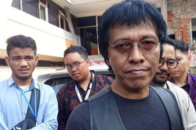 Bandingkan Era SBY Dan Jokowi, Adian : BLT Era SBY Beda, BBM Naiknya 259 Persen
