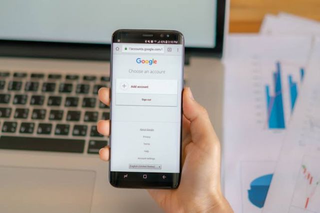 Androidmu Sering Muncul Iklan Dilayar Kunci? Begini 7 Cara Patut Dicoba Untuk Menghilangkannya