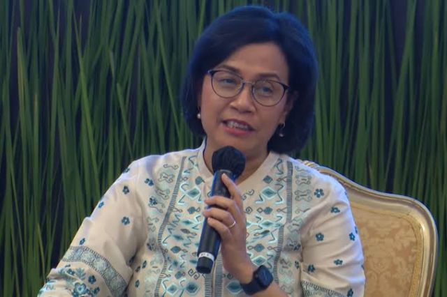 Kala Sri Mulyani Tertawa Kecil Bicara Belanja Pesawat Tempur Salah Satu Capres