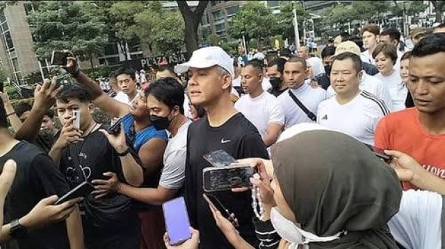 Soal Banyak Titipan Di PSN, Ganjar Tantang Anies Buka Data