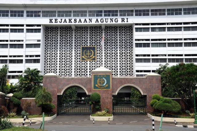 Terjaring OTT KPK, Kejagung Pecat Kasipidsus Dan Kajari Bondowoso